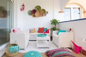 BOHO CHIC- Beachfront - Free bikes - Salt water pool, Torremolinos